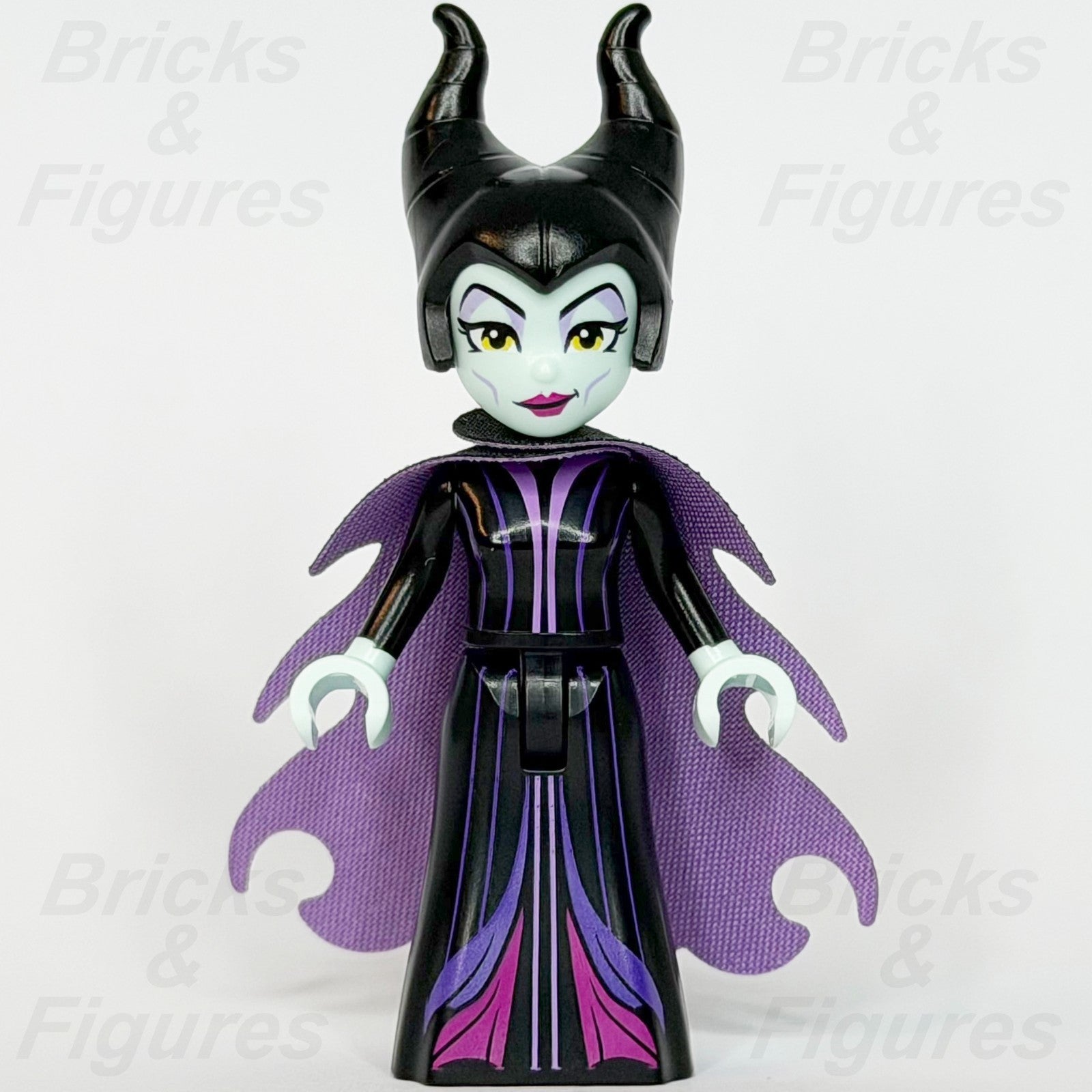 LEGO® Disney Princess Maleficent Minifigure Sleeping Beauty Cape 43262 dis1811