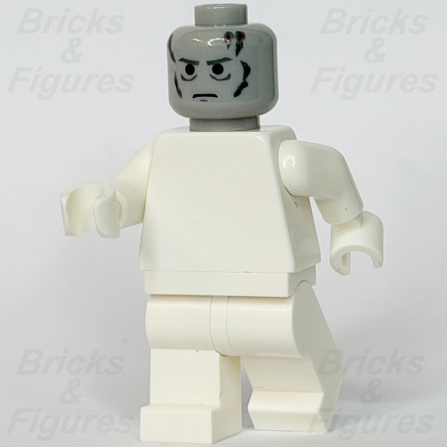 LEGO Star Wars Darth Vader Minifigure Head Part Sith Lord Frown 92477 Burn Scars1