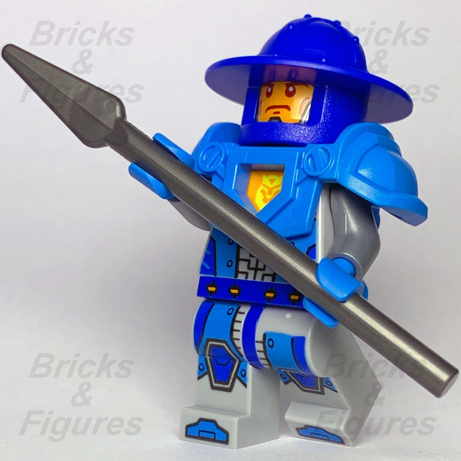 LEGO NEXO KNIGHTS Royal Soldier Minifigure King's Guard 70311 70310 30377 nex0190
