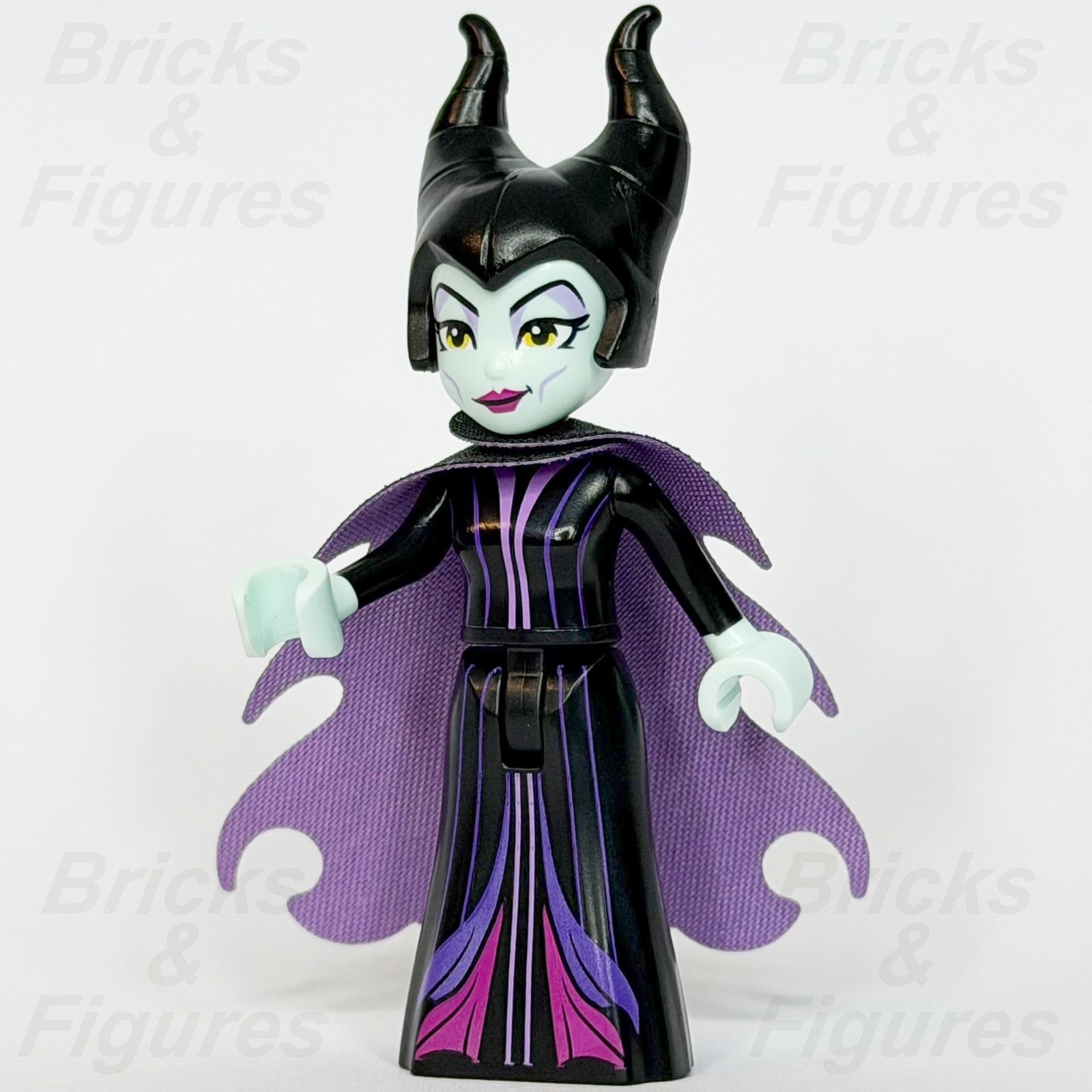 LEGO® Disney Princess Maleficent Minifigure Sleeping Beauty Cape 43262 dis1810